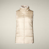 Gilet pour femme réversible modèle Nives en fourrure Animal Free beige sable | Save The Duck