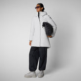 PARKA DONNA CON CAPPUCCIO NELLIE GRIGIO NEBBIA | Save The Duck
