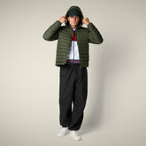 Piumino animal free uomo Juncus verde oliva - Piumini Uomo Animal-Free | Save The Duck