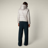 Veste pour femme réversible modèle Este en fourrure Animal Free beige pluvieux | Save The Duck