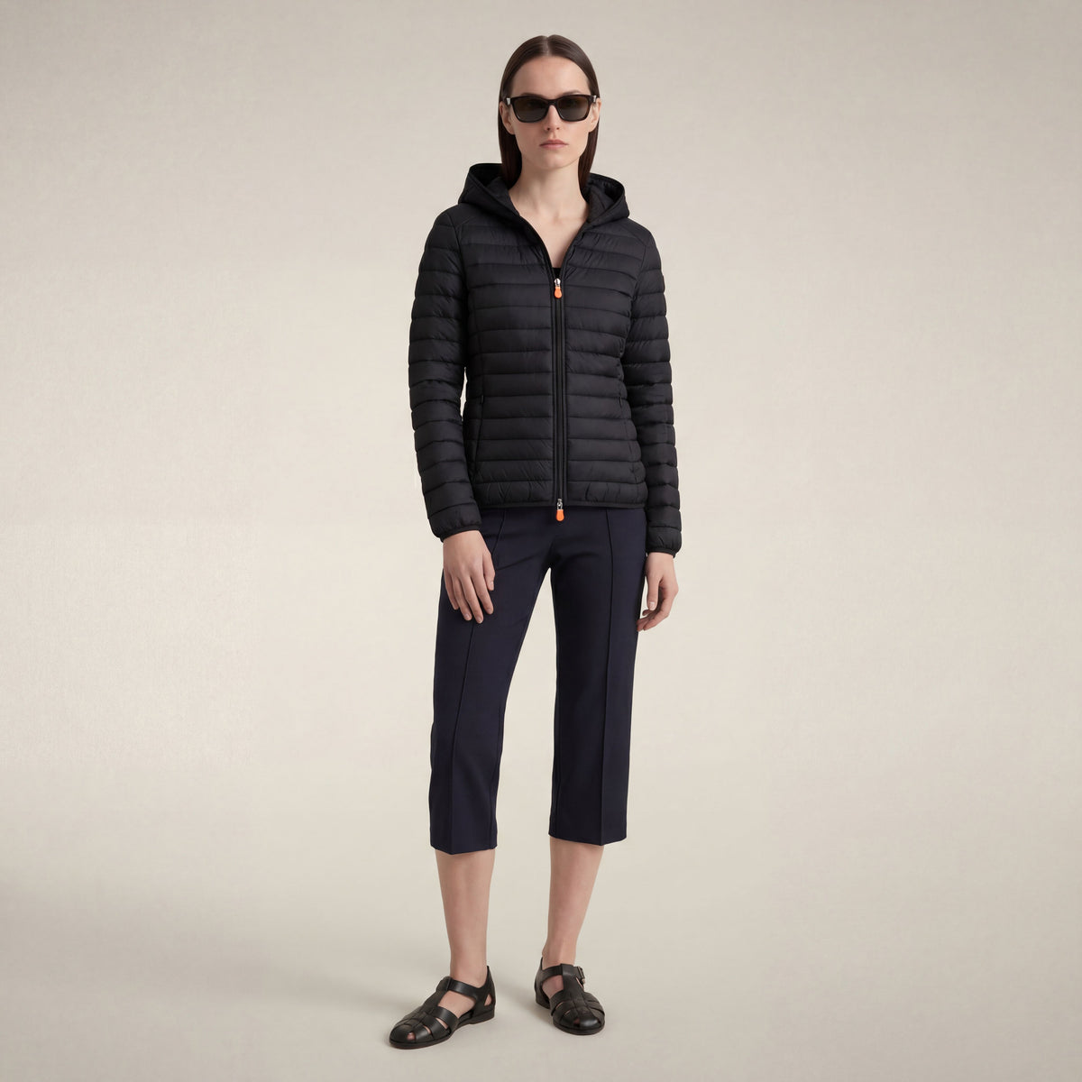 Piumino con cappuccio donna Daisy Nero