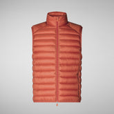 Man's quilted gilet Adam in eclipse tango red | Save The Duck