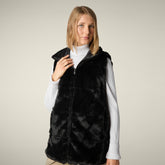 Gilet donna reversibile Nives in pelliccia animal free nero | Save The Duck