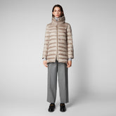 Woman's animal free quilted puffer jacket Lydia in pearl grey - Damen | Save The Duck