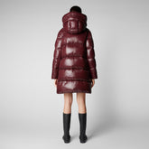 Woman's animal free hooded puffer jacket Isabel in burgundy black | Save The Duck